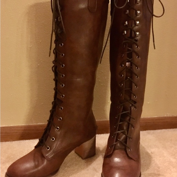 Great addition to any wardrobe lace up cognac brown boots - Picture 2 of 4